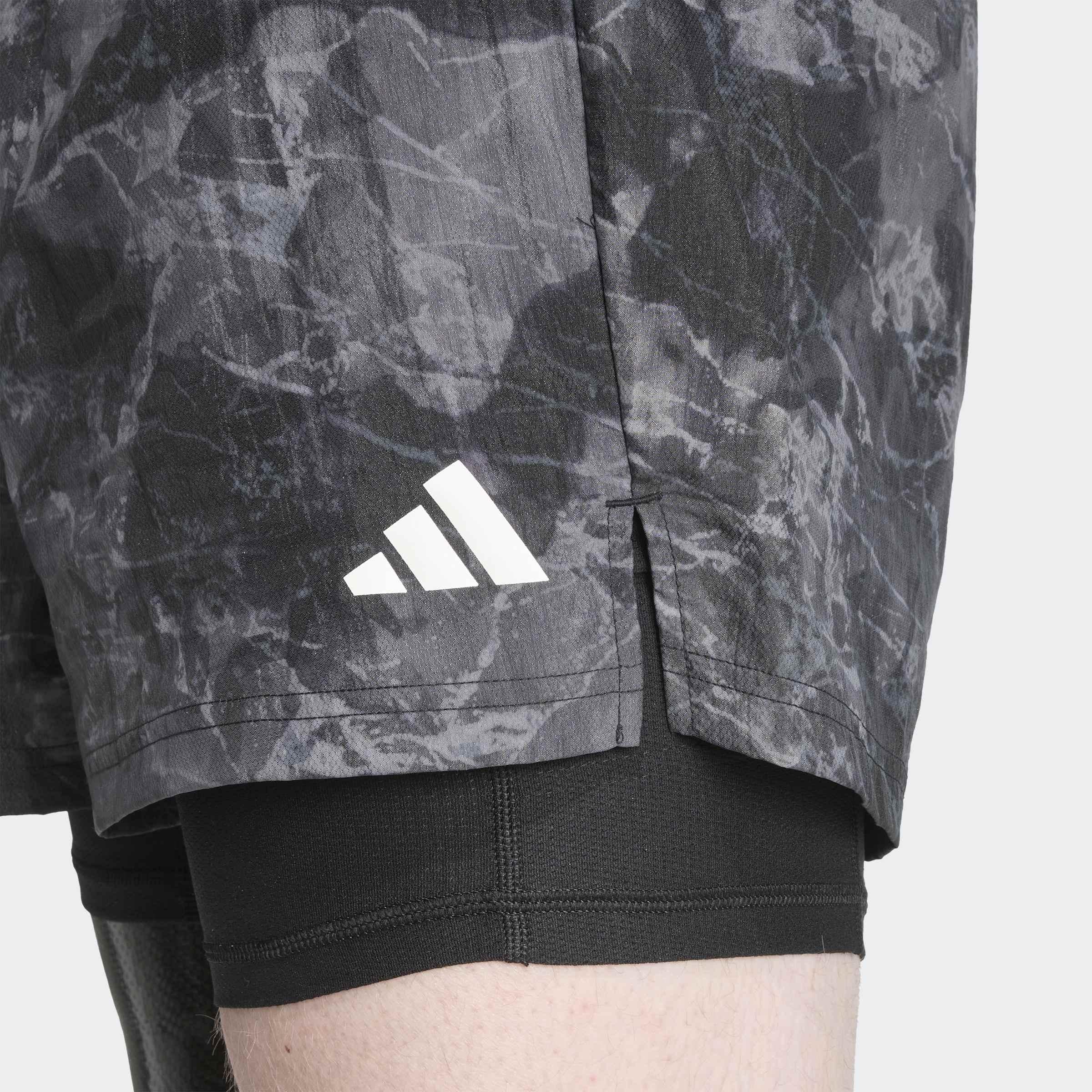 adidas Pantalón Corto 2 En 1 Spray Dye Own The Run - Image 2
