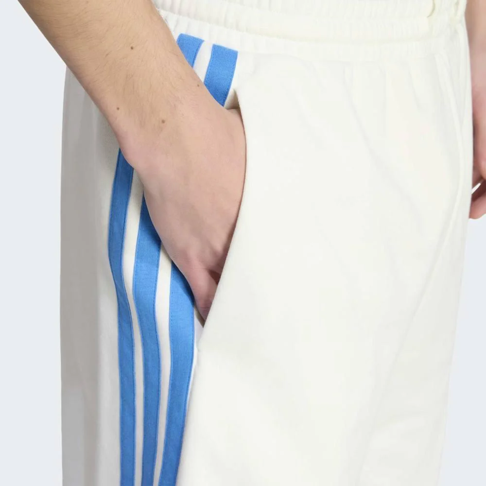 adidas Pantalón Corto Essentials French Terry 3 Bandas - Image 4