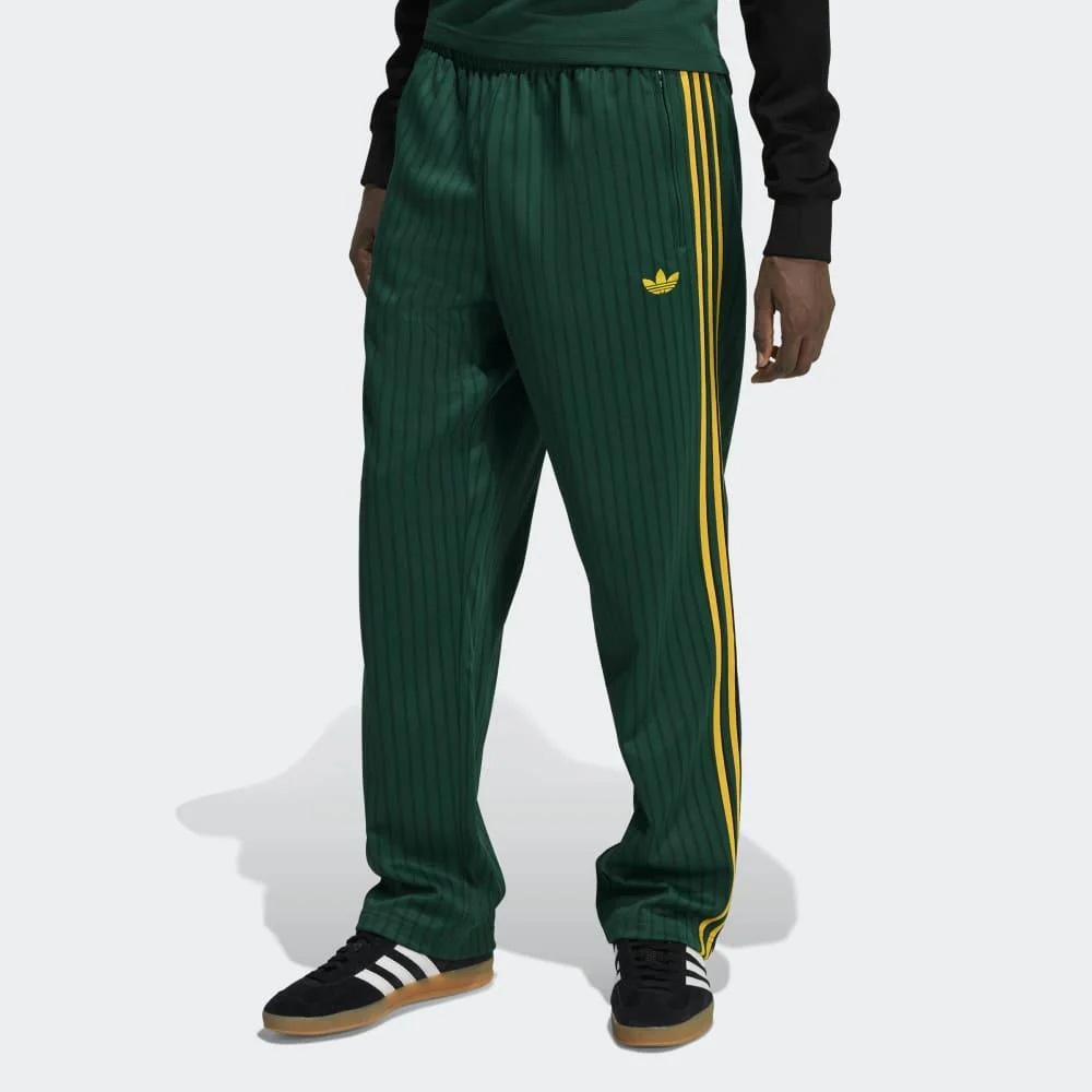 adidas Pantalón Holgado Firebird De Finas Rayas - Image 2
