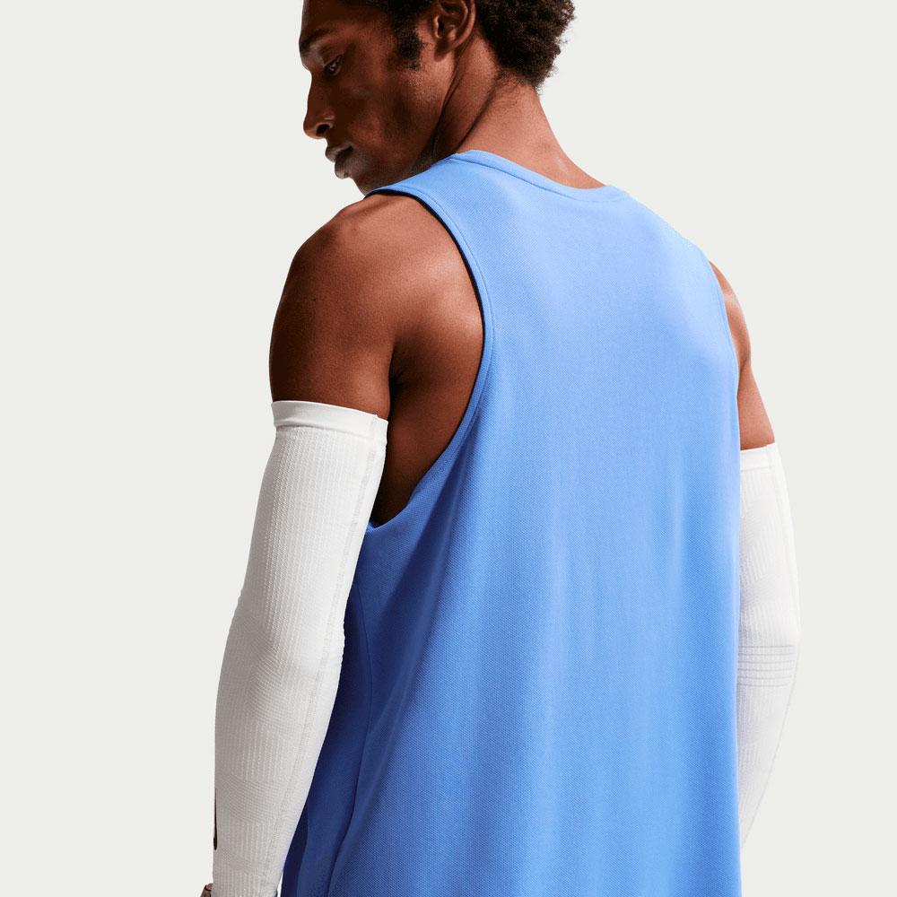 Camiseta De Tirantes Nike Miler DrI-Fit De Running - Hombre - Image 4