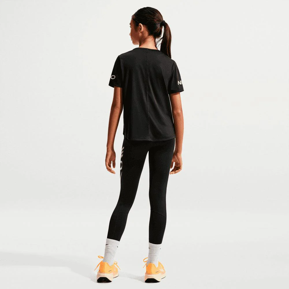 Camiseta Nike Pro De Entrenamiento De Manga Corta DrI-Fit - Niña - Image 2