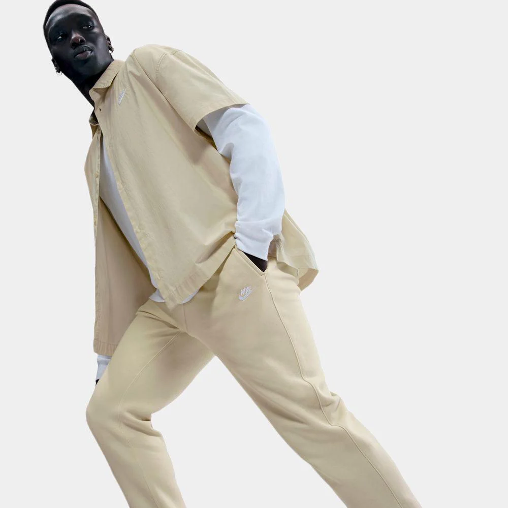Jogger Nike Club – Hombre - Image 3