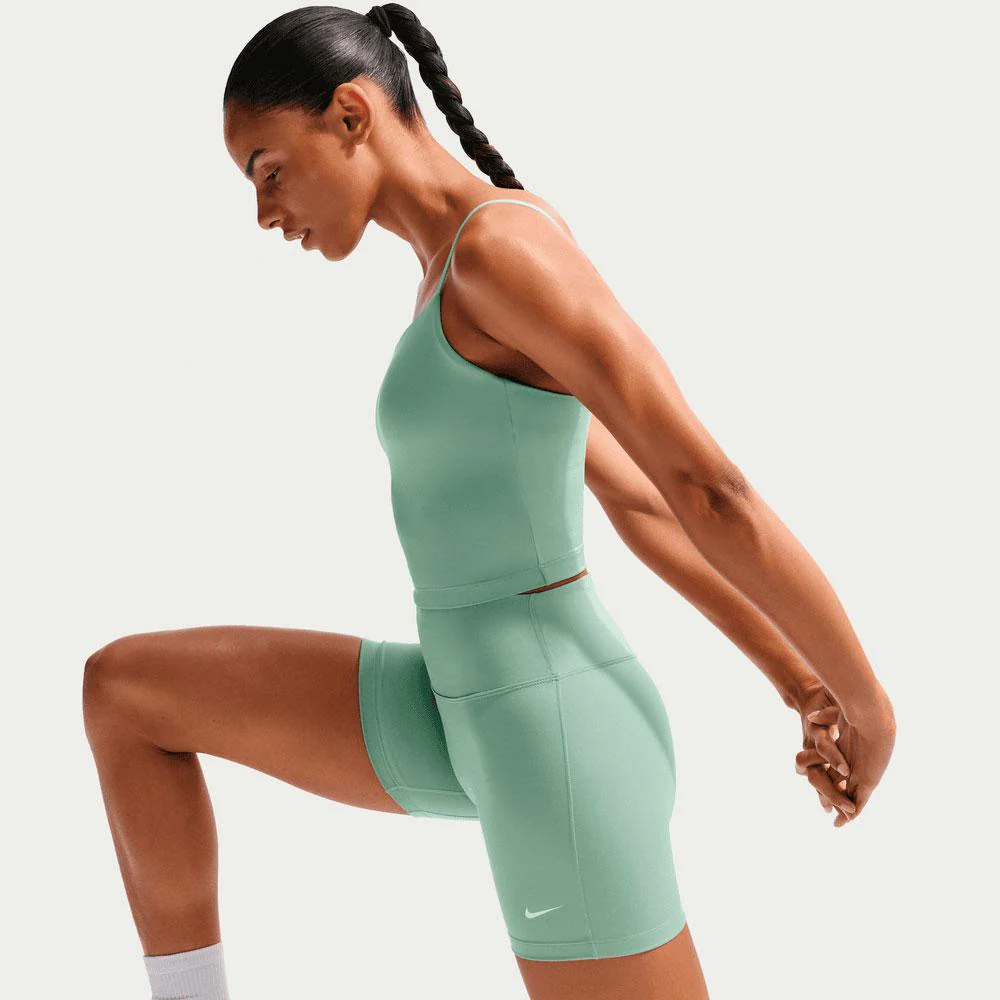 Mallas Cortas Nike One De 13 cm Y Talle Alto - Mujer - Image 3