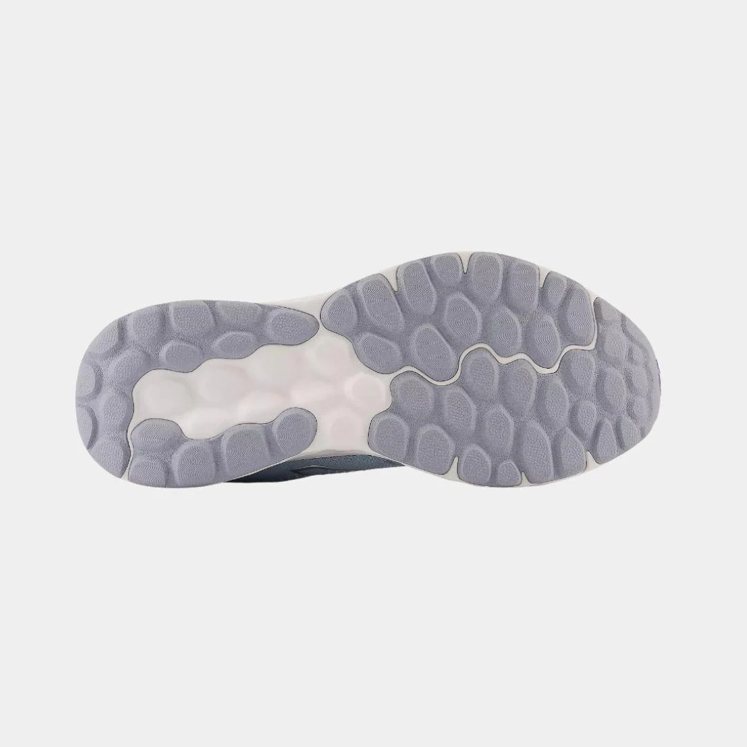 New Balance 520v8 - Image 4