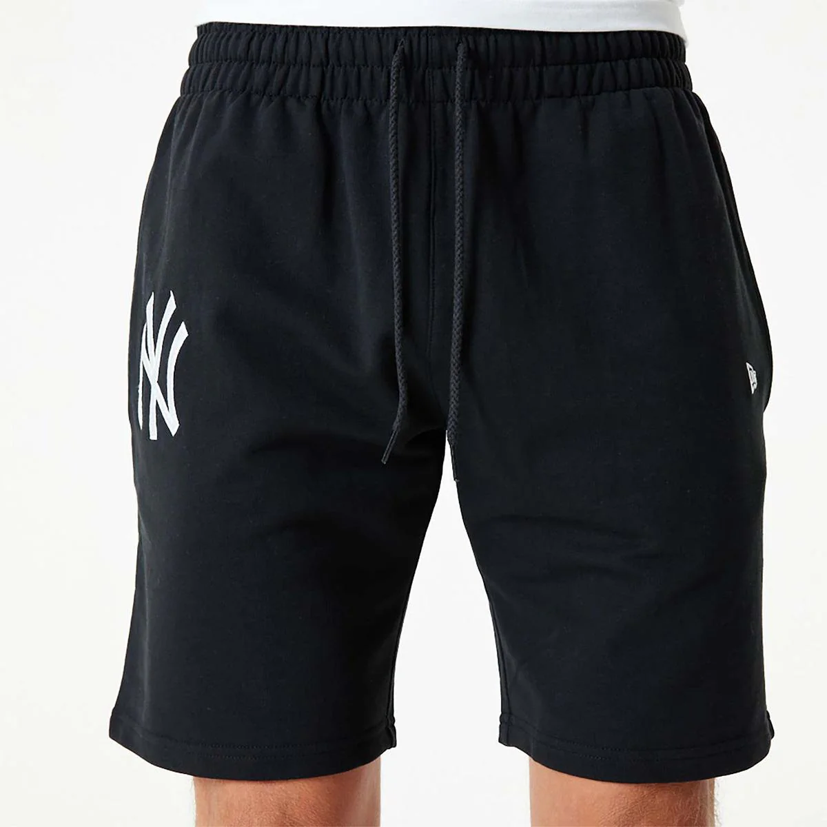 New Era League Essentials - Image 3