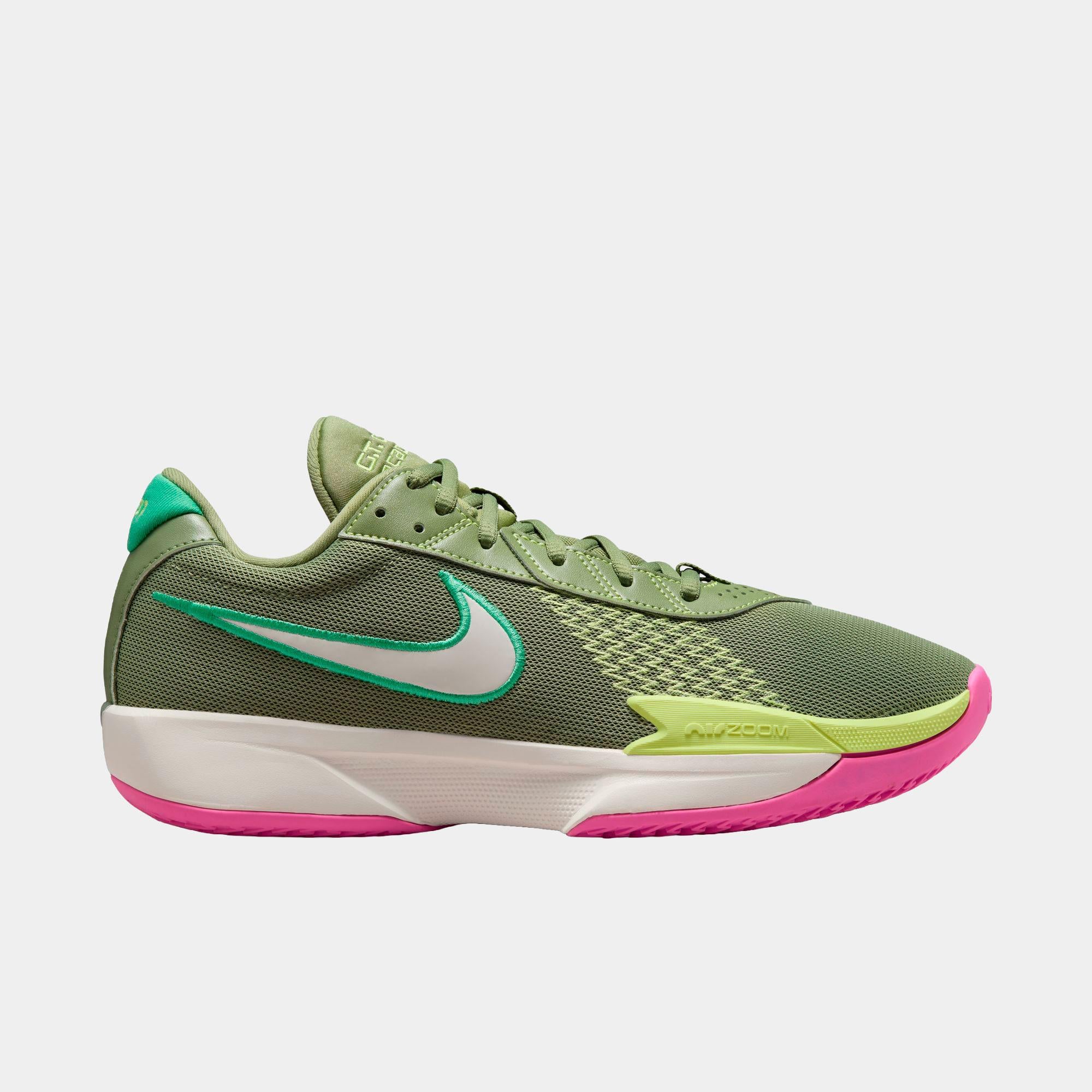 Nike G.t. Cut Academy Basketball