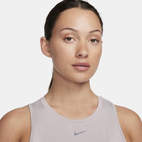 Nike One Classic Women's DrI-Fit cr - Image 3