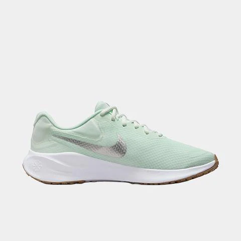 Nike Revolution 7