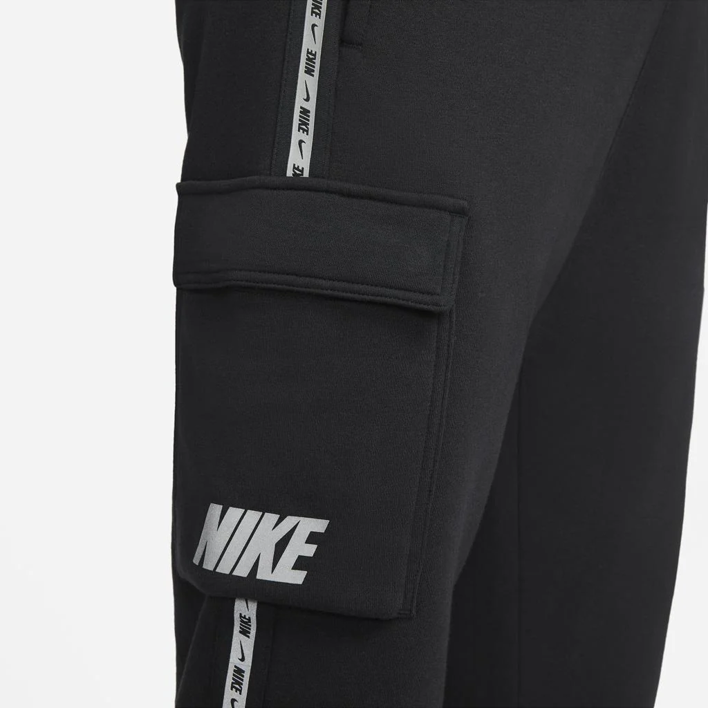 Nike Sportswear Essential - Image 4