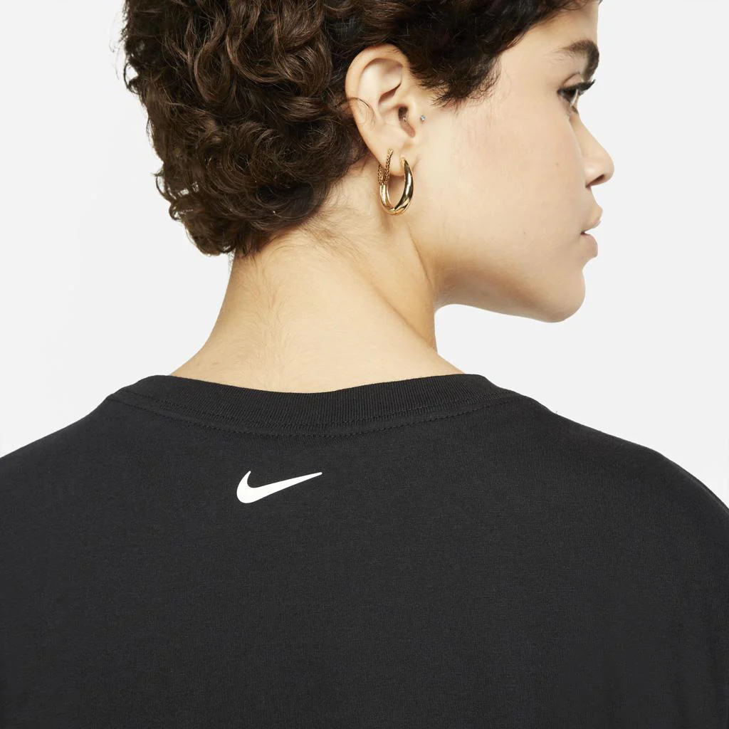 Nike Sportswear Essential - Image 4