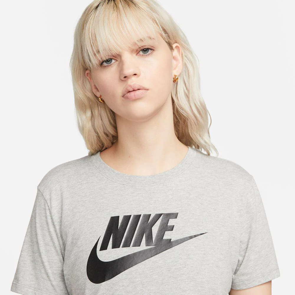 Nike Sportswear Essentials - Image 3