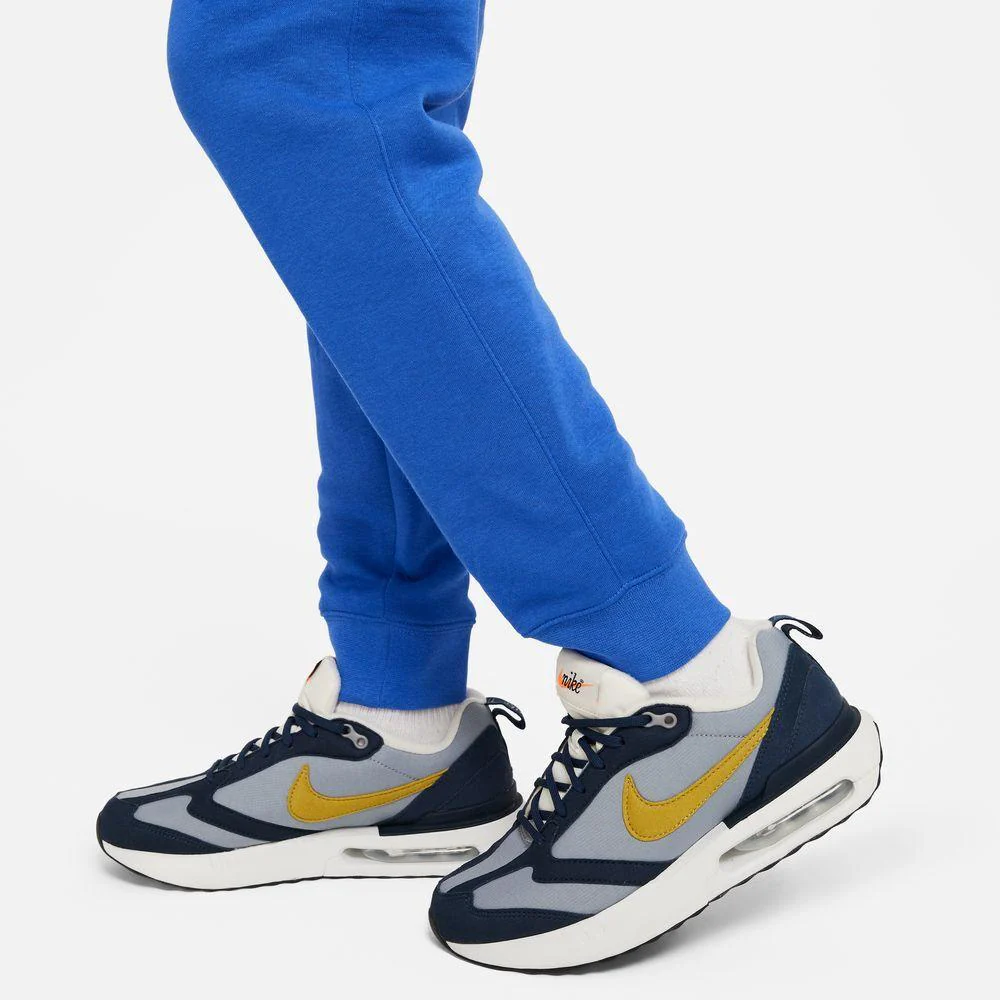 Nike Sportswear Standard Issue - Image 4