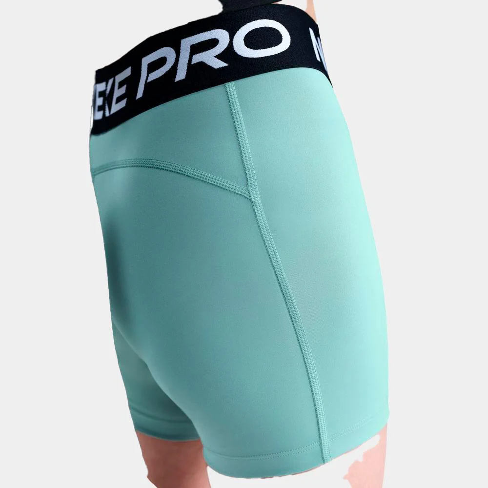 Pantalón Corto Nike Pro DrI-Fit De 8 cm - Niña - Image 4