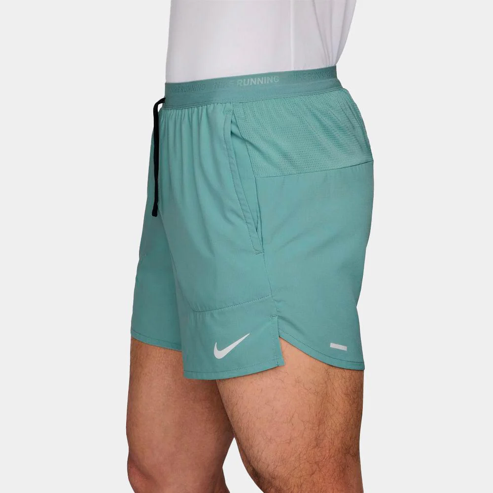 Pantalón Corto Nike Stride De Running DrI-Fit De 13 cm Con Malla Interior - Hombre - Image 3