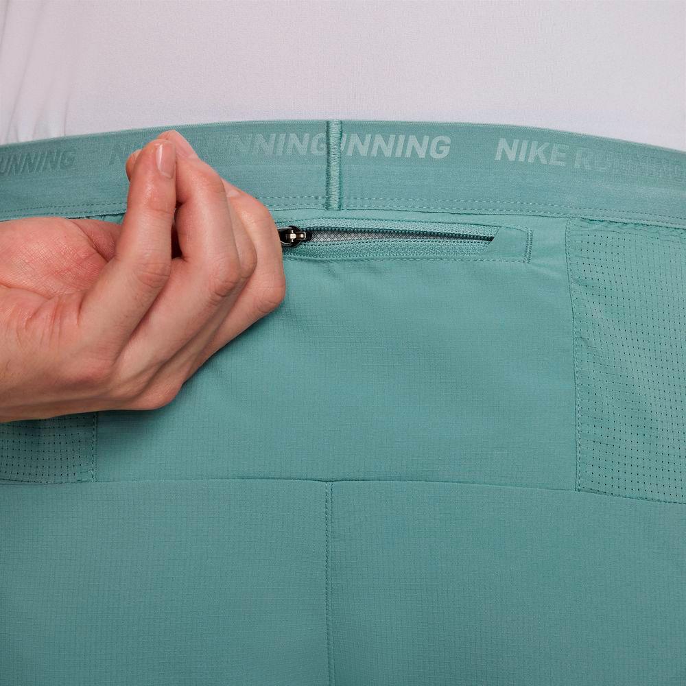 Pantalón Corto Nike Stride De Running DrI-Fit De 13 cm Con Malla Interior - Hombre - Image 4
