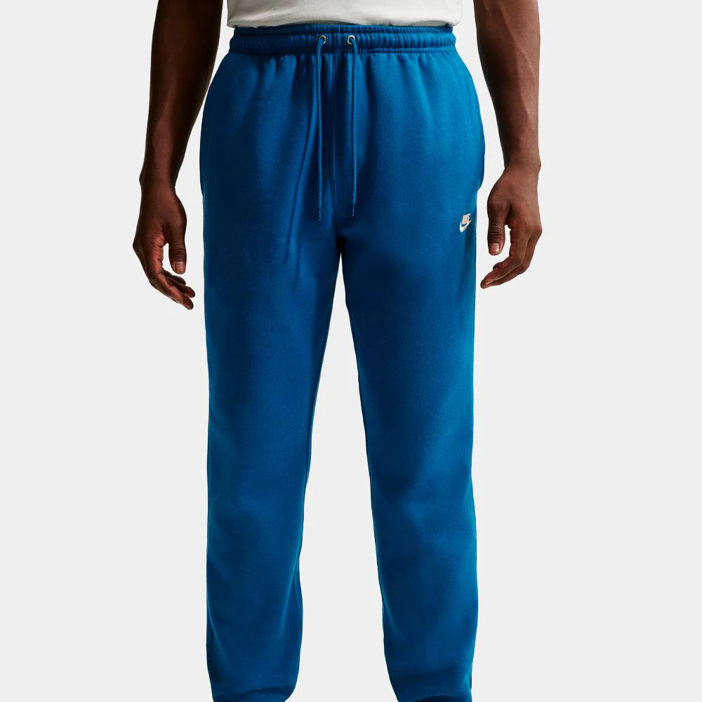 Pantalón Nike Club De Tejido Fleece Cepillado Con Bajos Elásticos - Hombre - Image 3