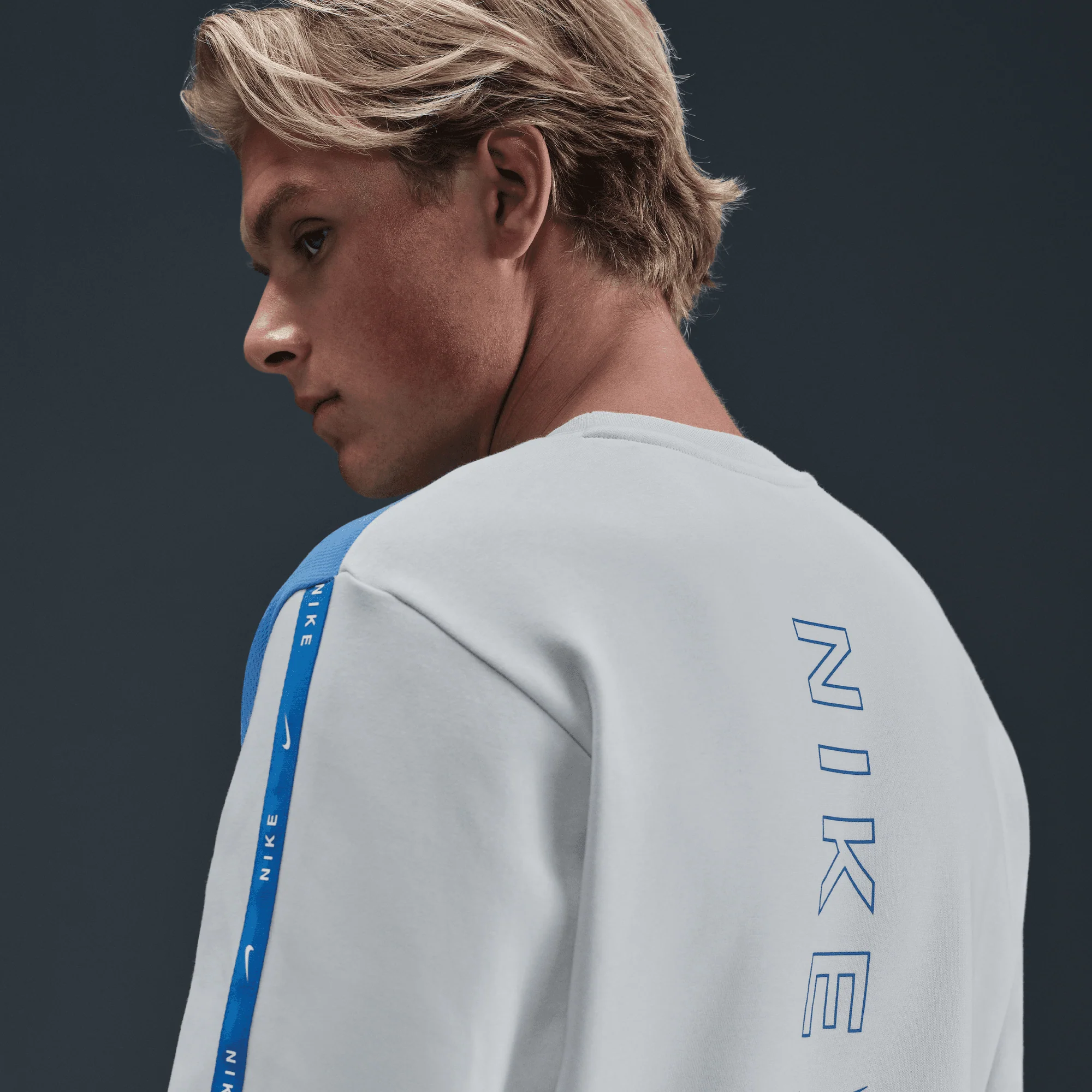 Sudadera Nike Sportswear Club - Image 3