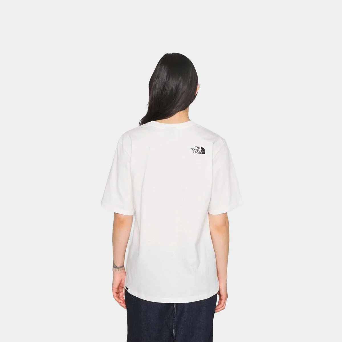 The North Face Relaxed Easy Tee - Image 2