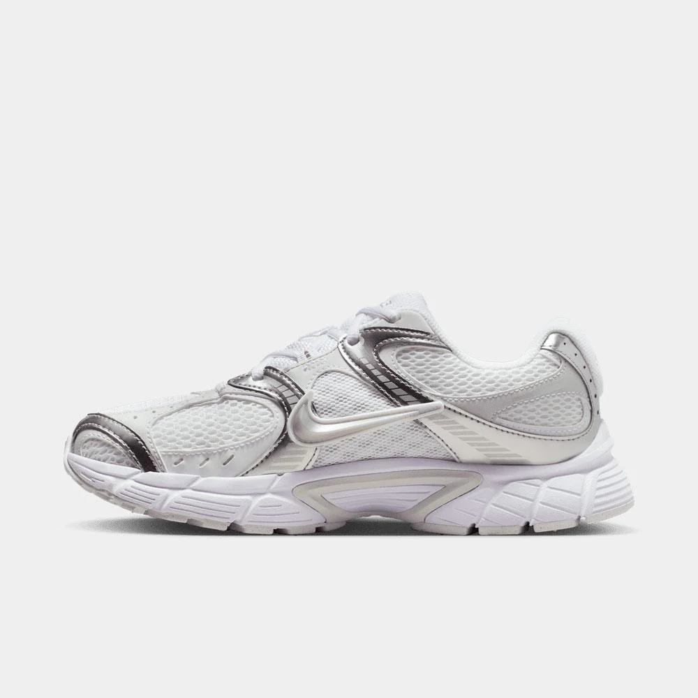 Zapatillas Nike V5 Rnr Con Detalles Reflectantes - Mujer - Image 2